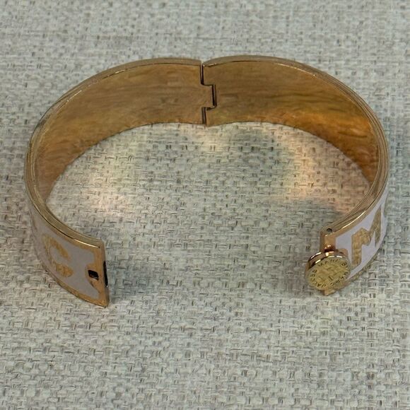 Marc Jacobs Rose Gold & Pink Hinged Bracelet - Picture 4 of 4
